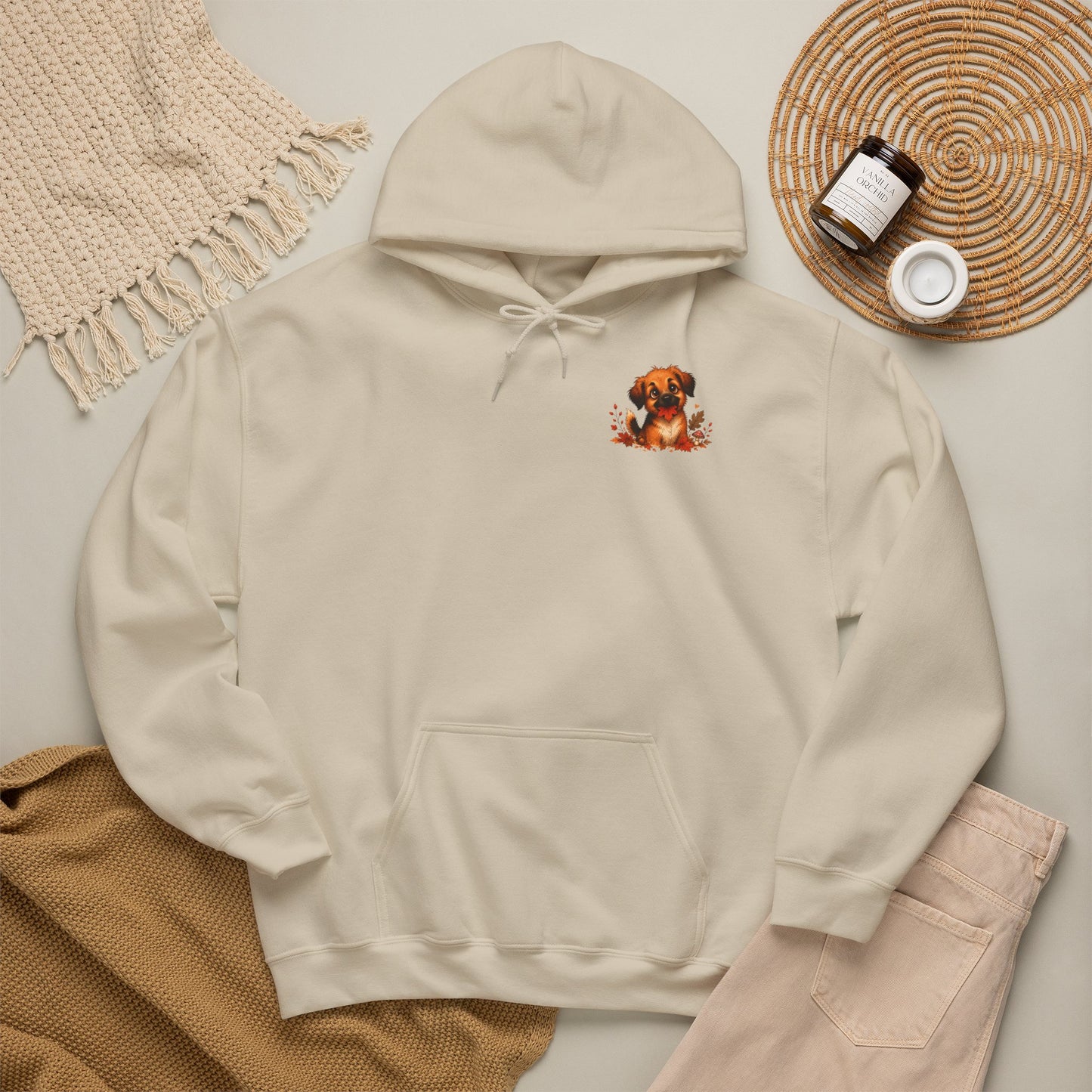 Novi Leaf Chaser Puppy Hoodie – Unisex Herfst Hoodie | Speelse Puppy Design | Gildan 18500