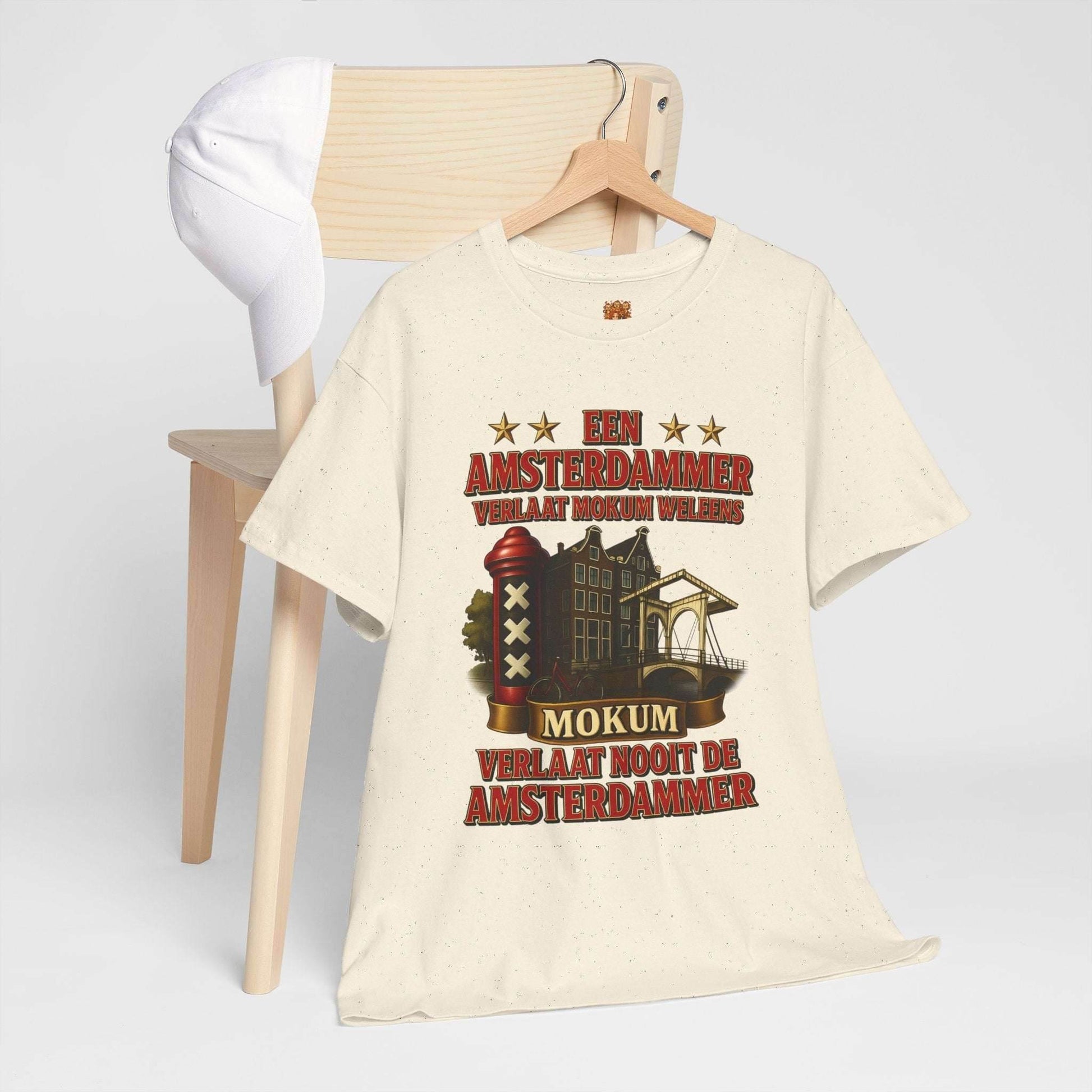 Amsterdam Mokum T-shirt Unisex – “Een Amsterdammer verlaat Mokum weleens, Mokum verlaat nooit de Amsterdammer” - Creatieve Aap