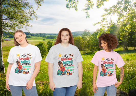Mijn sociale batterij staat op energiebesparing – Uniseks Humor T-shirt voor Introverts