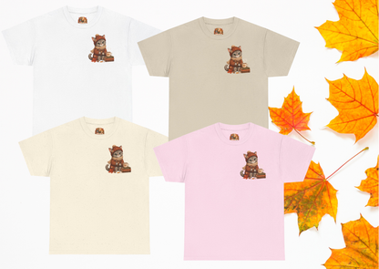 Shelby Cozy Reading Café Herfst T-Shirt – Unisex Dubbelzijdig Bedrukt | Cozy Kat Shirt | Gildan 5000